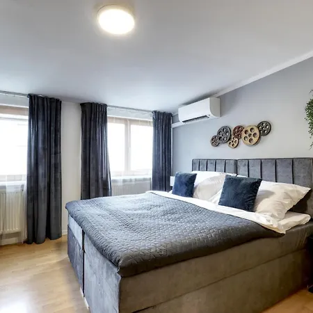 アパート Spacious Old Town Loft For 6 *