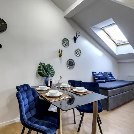 Apartmán Spacious Old Town Loft For 6